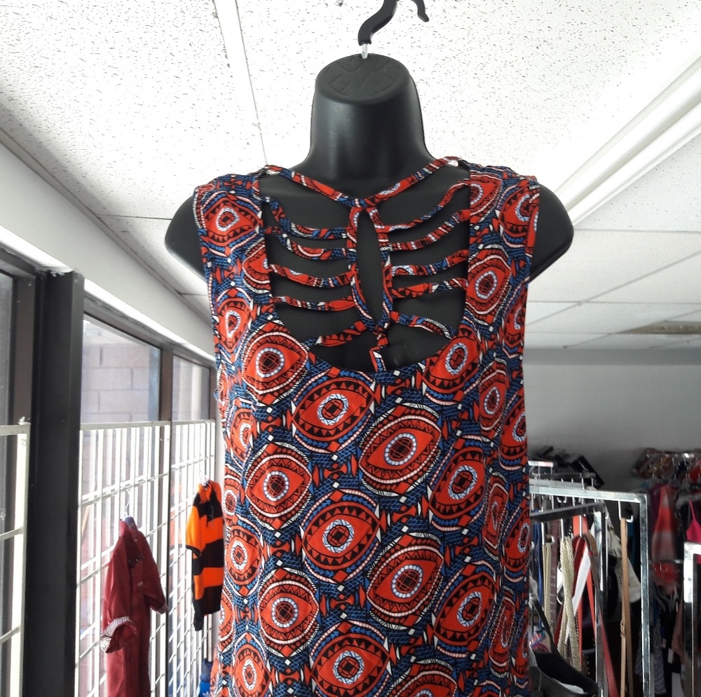 Eyeshadow blouse - Picture 3 of 3